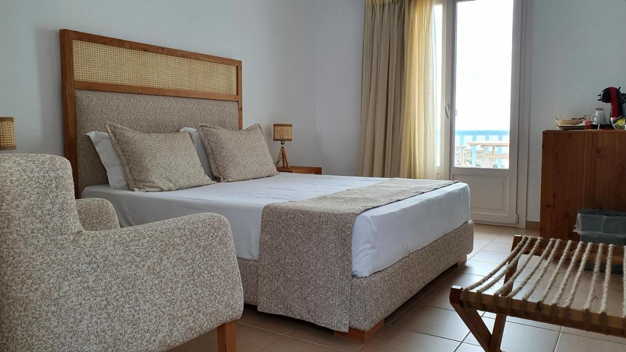 Sarakiniko Rooms Adamantas Exterior photo
