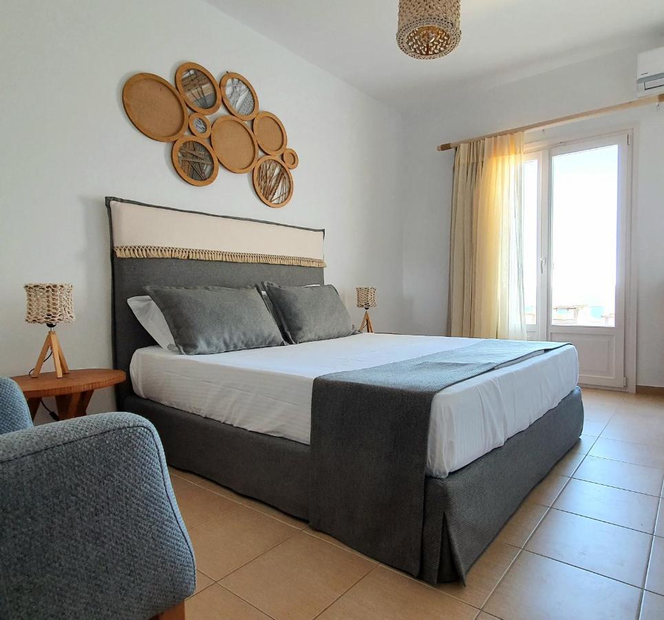 Sarakiniko Rooms Adamantas Exterior photo