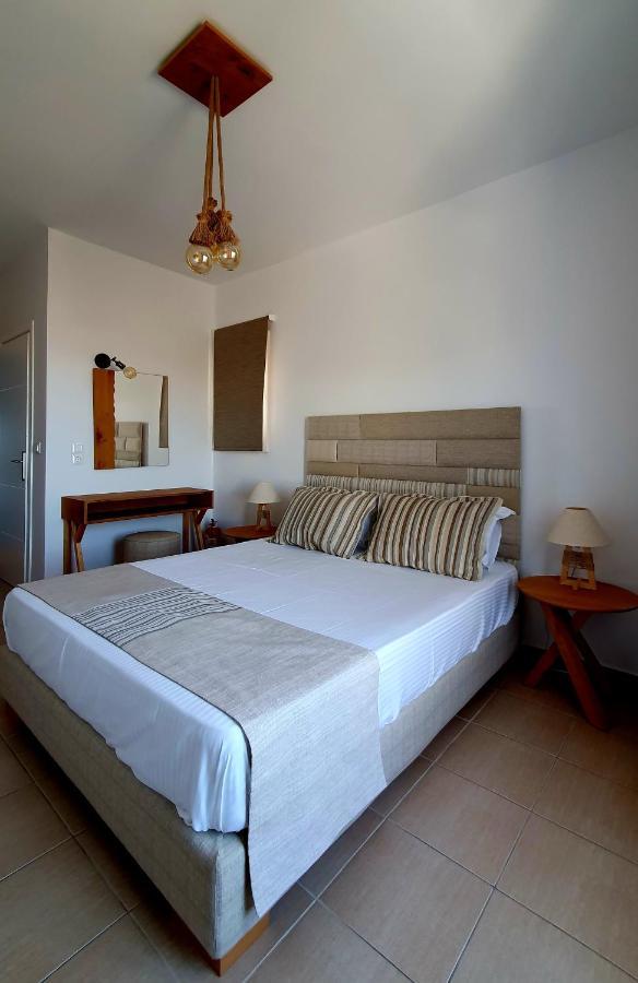 Sarakiniko Rooms Adamantas Exterior photo