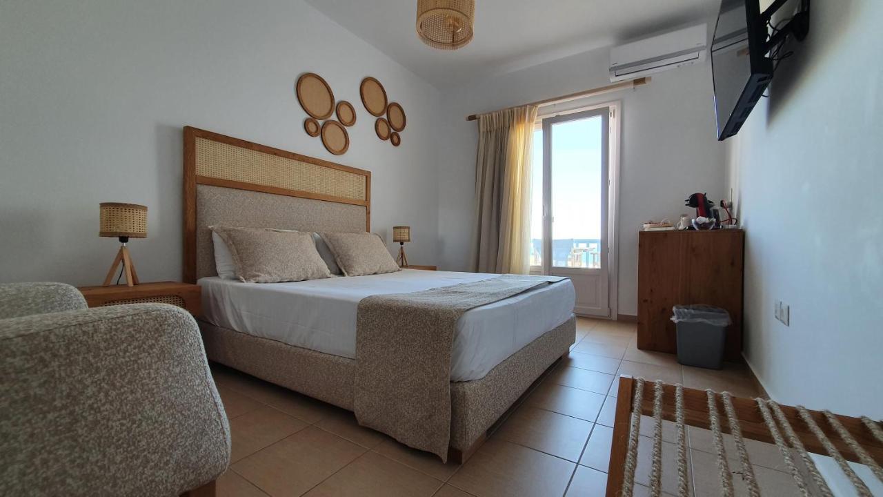 Sarakiniko Rooms Adamantas Exterior photo