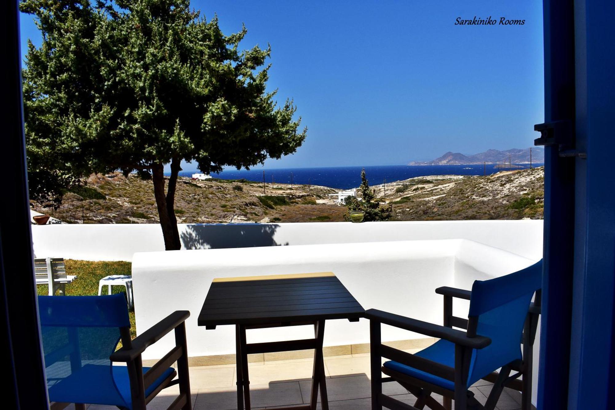 Sarakiniko Rooms Adamantas Exterior photo
