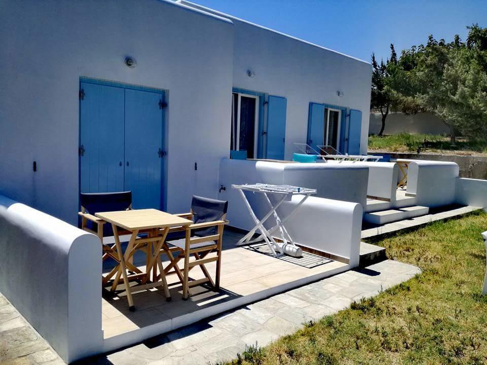 Sarakiniko Rooms Adamantas Exterior photo