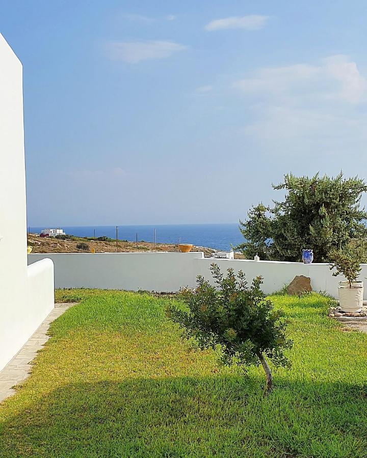 Sarakiniko Rooms Adamantas Exterior photo